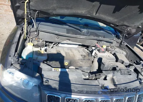 2016 Jeep Compass Sport from USA, damaged, VIN 1C4NJDBB1GD626717